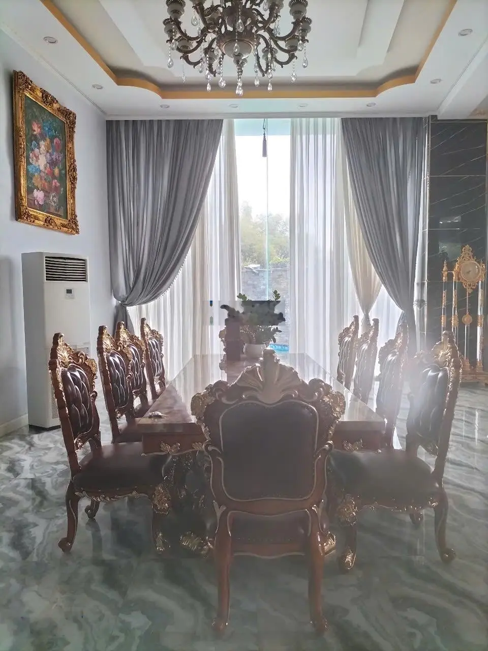 Cần bán nhà biệt thự full nội thất 1140m2 tại Diên Hòa