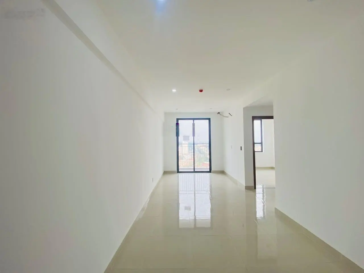 Cần bán nhà trung tâm TP. Tây Ninh, sổ riêng, đường ô tô