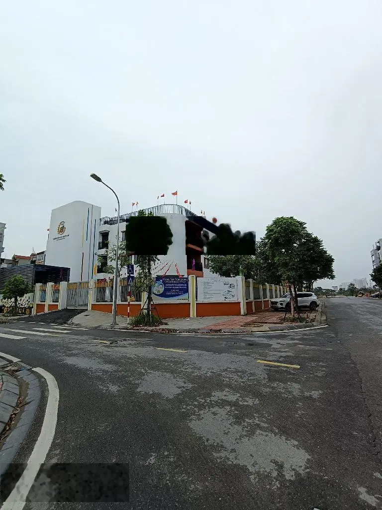 Hiếm, Đất Ngọc Thụy - Long Biên, mặt tiền mơ ước, vỉa hè, kinh doanh, gần chơ,công viên,trường học.