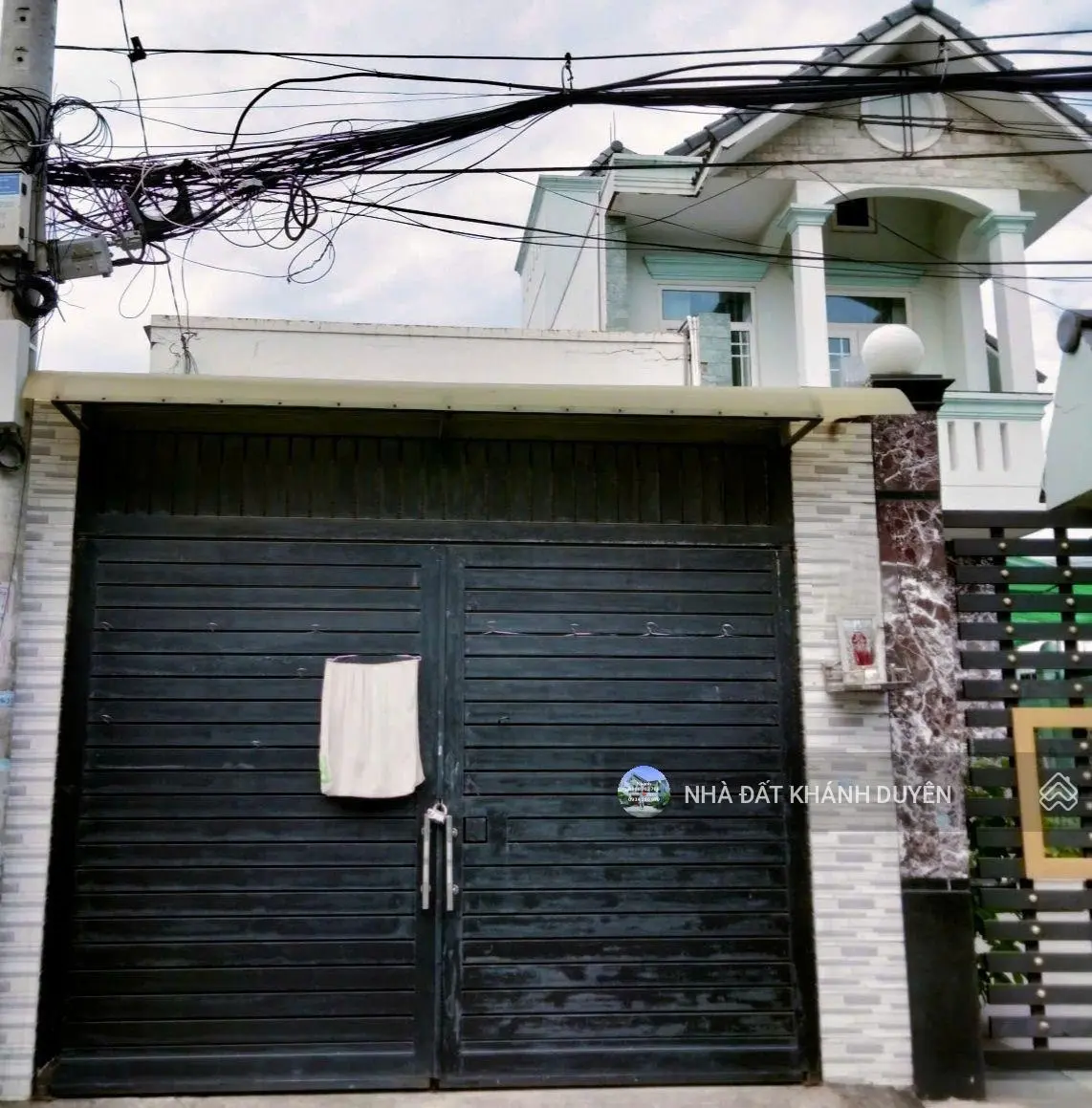 Nhà mặt tiền đường Lê Thị Ry, gần bệnh viện đa khoa, chợ hóc môn