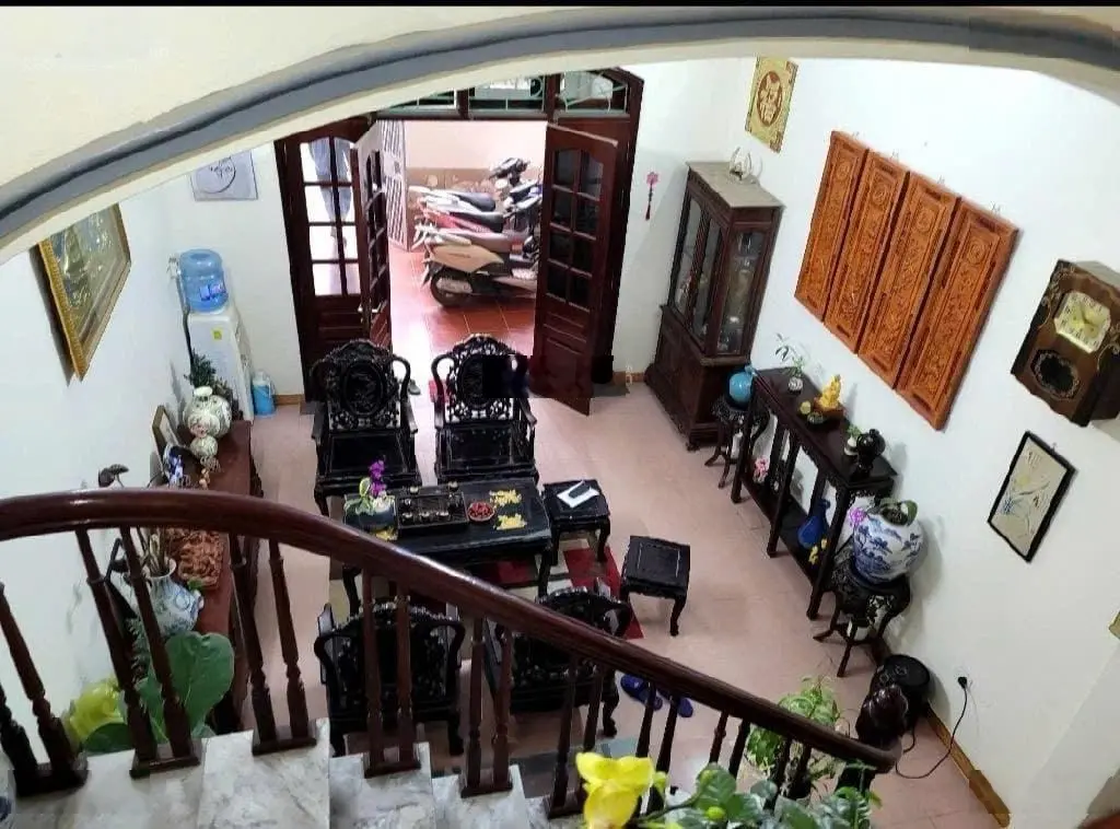 Bán nhà tại Quang Trung, Hà Đông. 40m2 gần ga tàu điện. 8 tỷ mốt