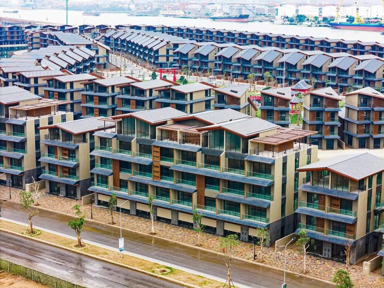 Độc quyền bán căn Shophouse vị trí tốt HP-614 phân khu Myabi - siêu hiếm - giá rẻ nhất để đầu tư