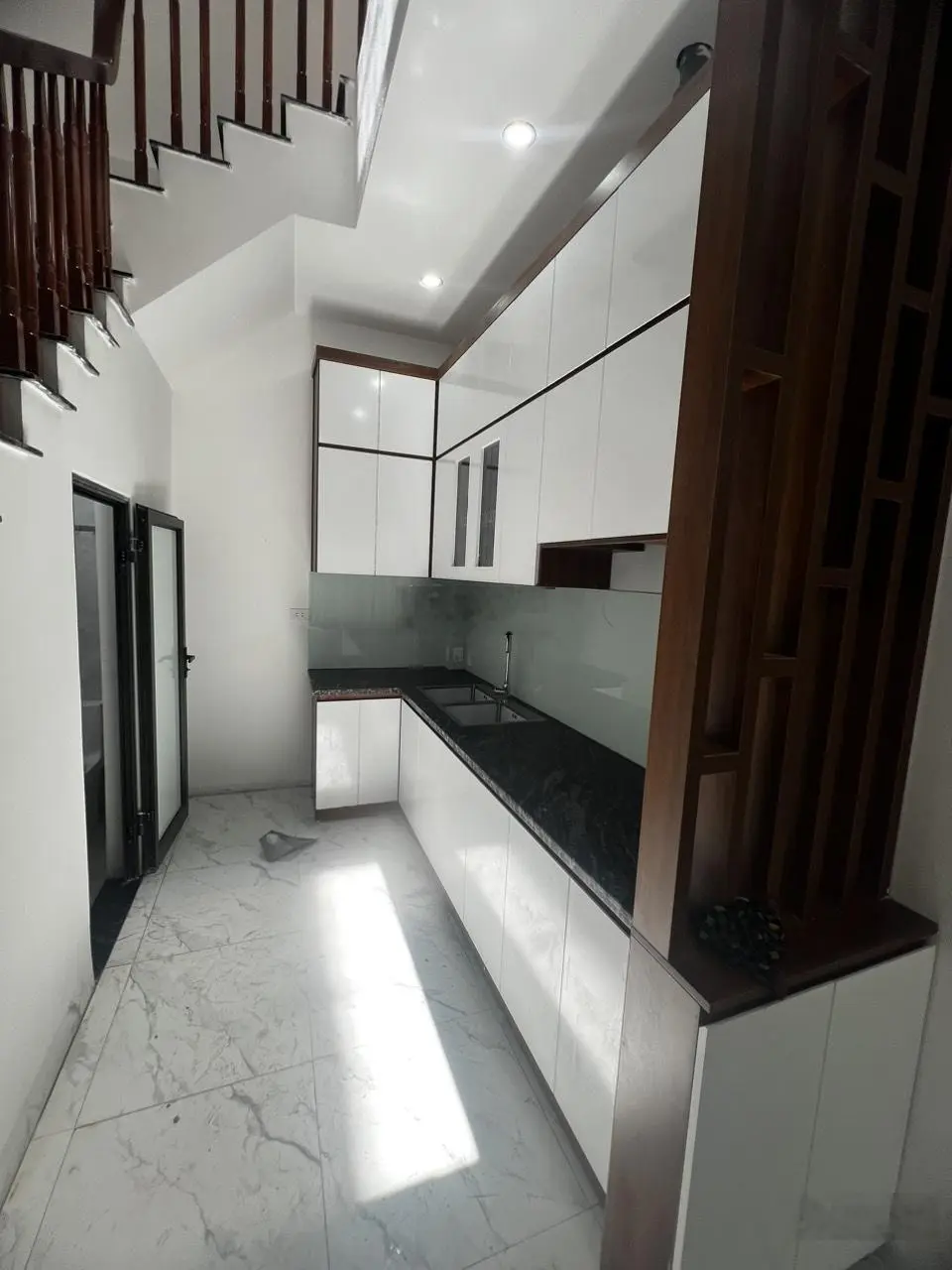 Hàng hiếm tại Đại Mỗ - bán nhà 4PN, 4WC chỉ 4,4 tỷ vnd, 32,5m2