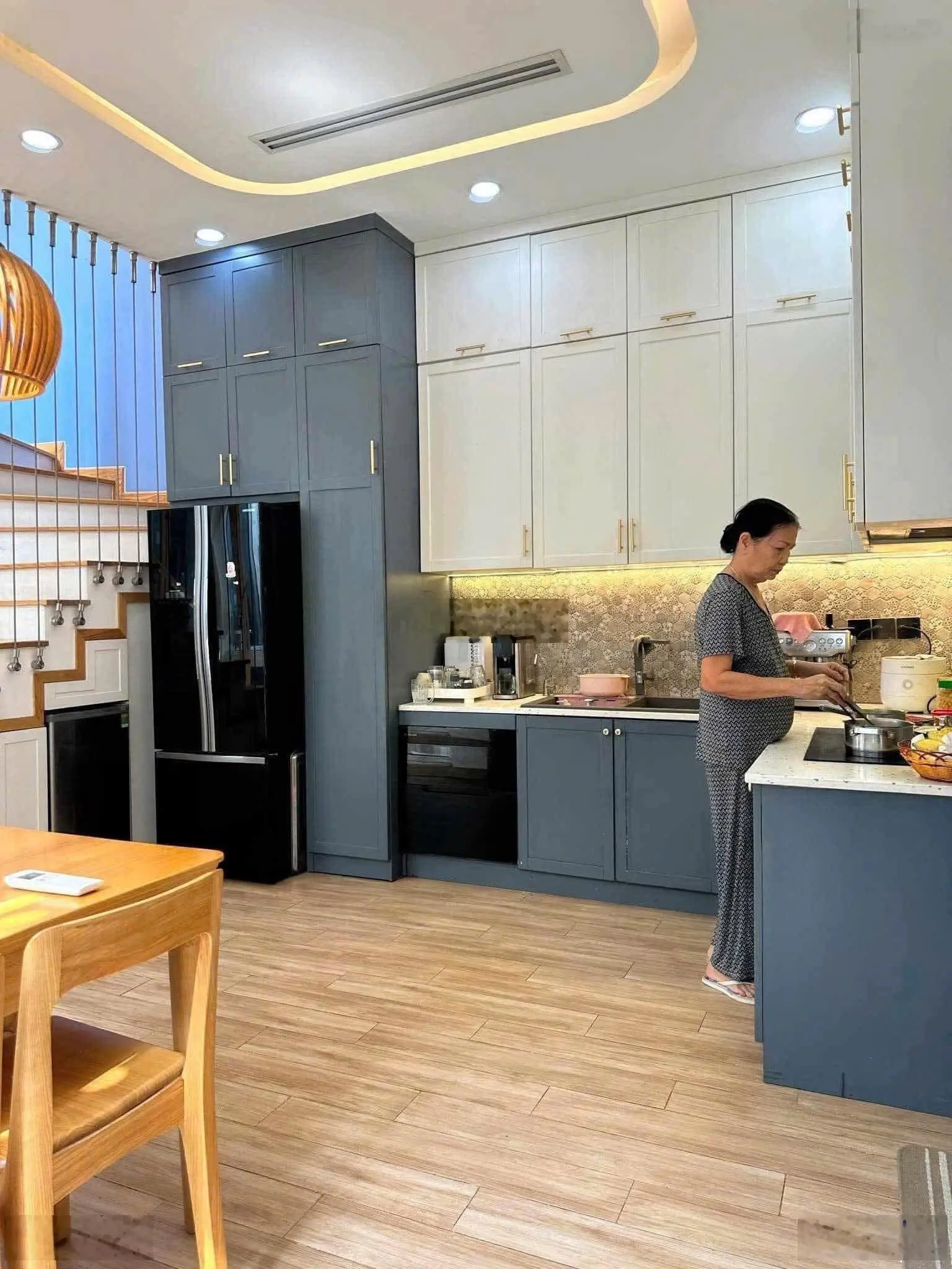 VIP - Hoàng Diệu 2, P. Linh Chiểu - Nhà MT - 160m2 ngang 6.2m - Giá 18,8 tỷ TL