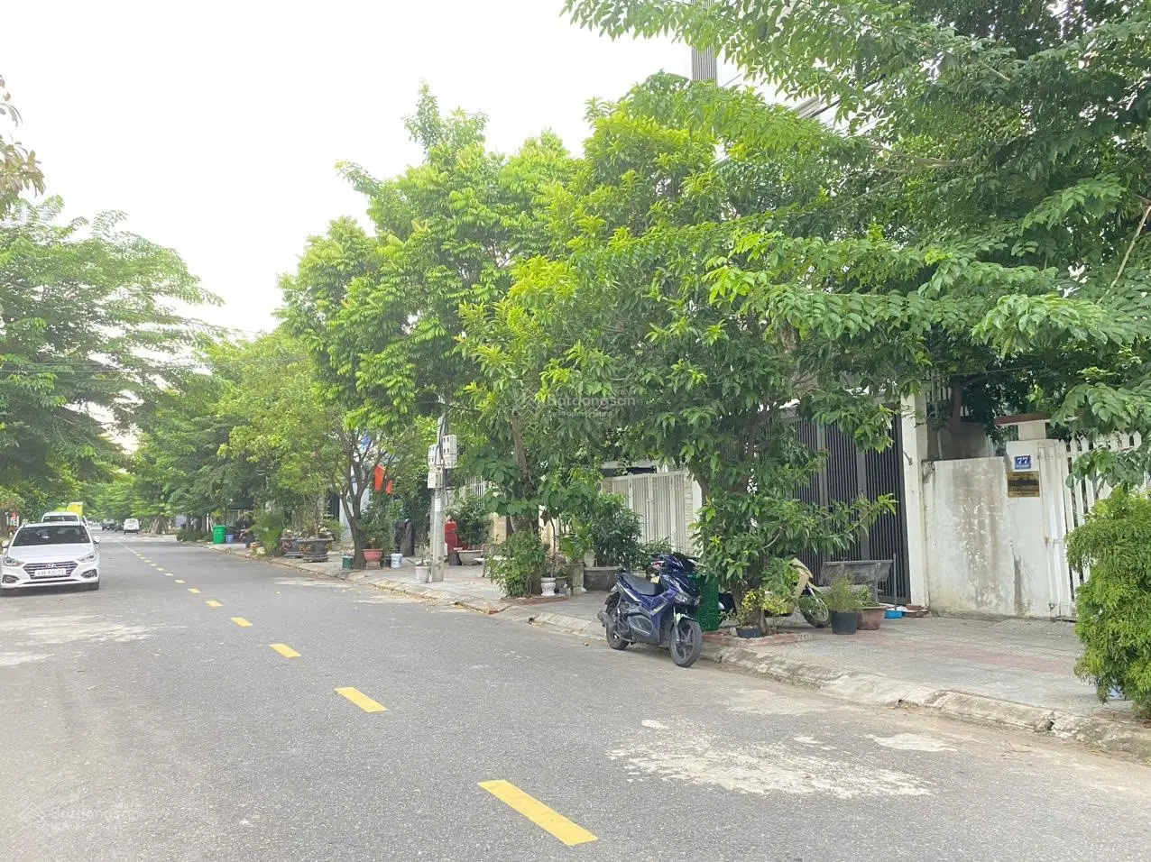 Bán 200 m2 đường bùi công trừng , tây nam - hoà xuân , cẩm lệ .