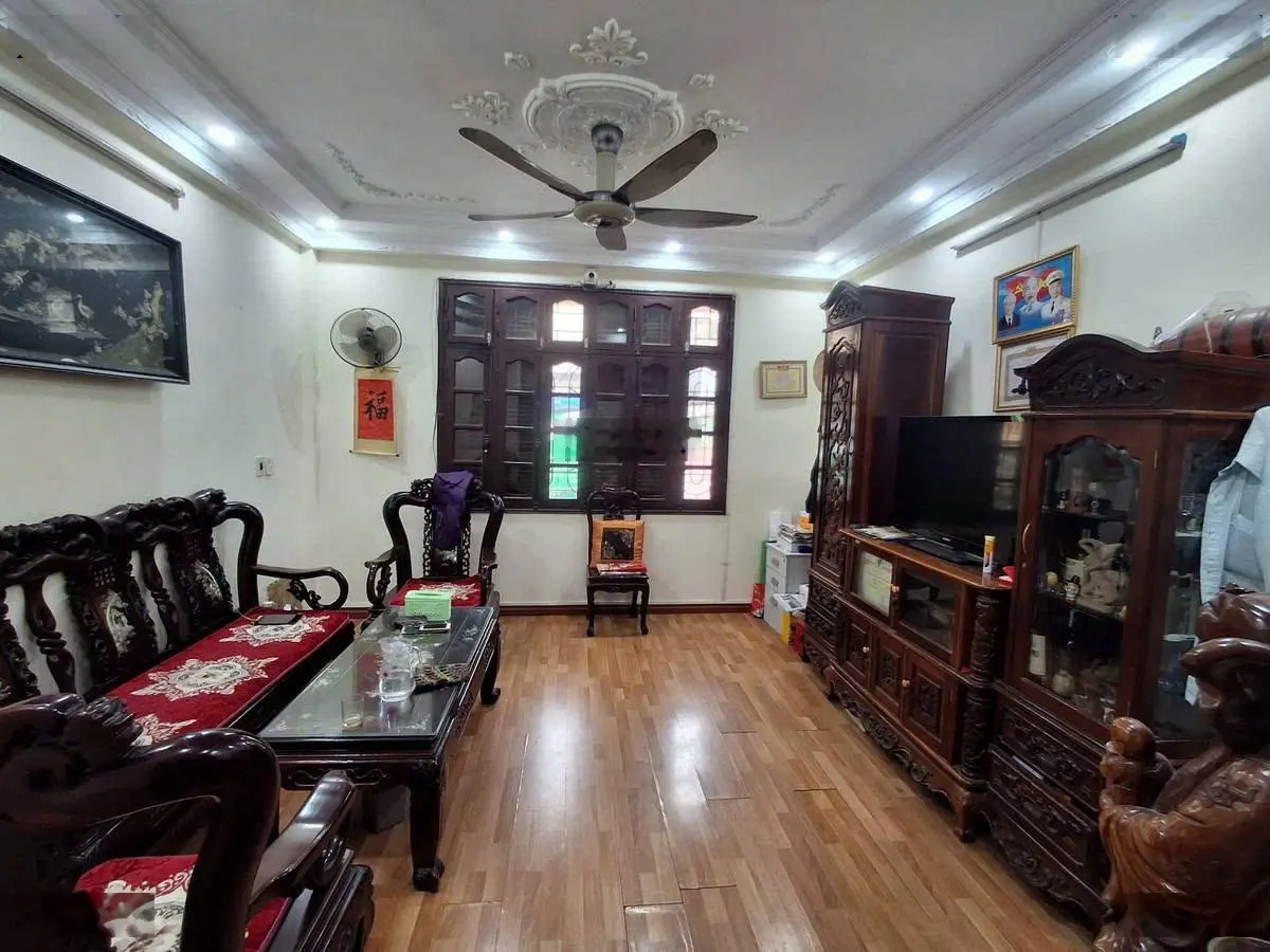 Chính chủ bán nhà riêng tại ngõ 157 Phố Pháo Đài Láng, Đống Đa, Hà Nội, 25 tỷ, 48m2