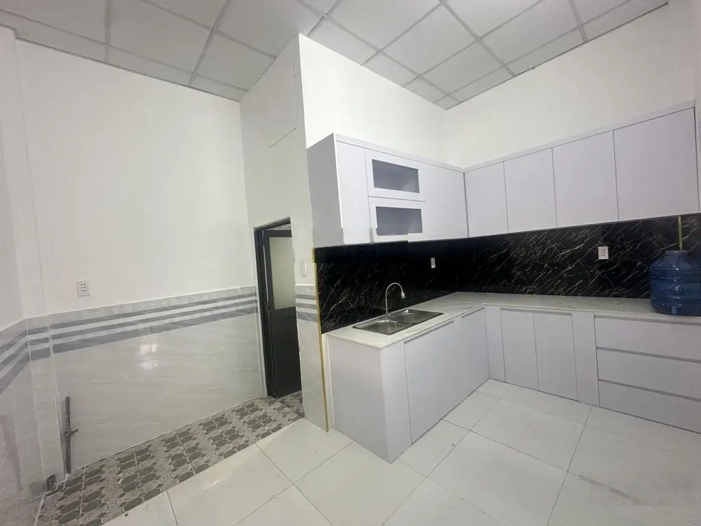 Bán nhà mặt phố tại Tân Chánh Hiệp, 4,55 tỷ, 68m2, 2PN, 2WC