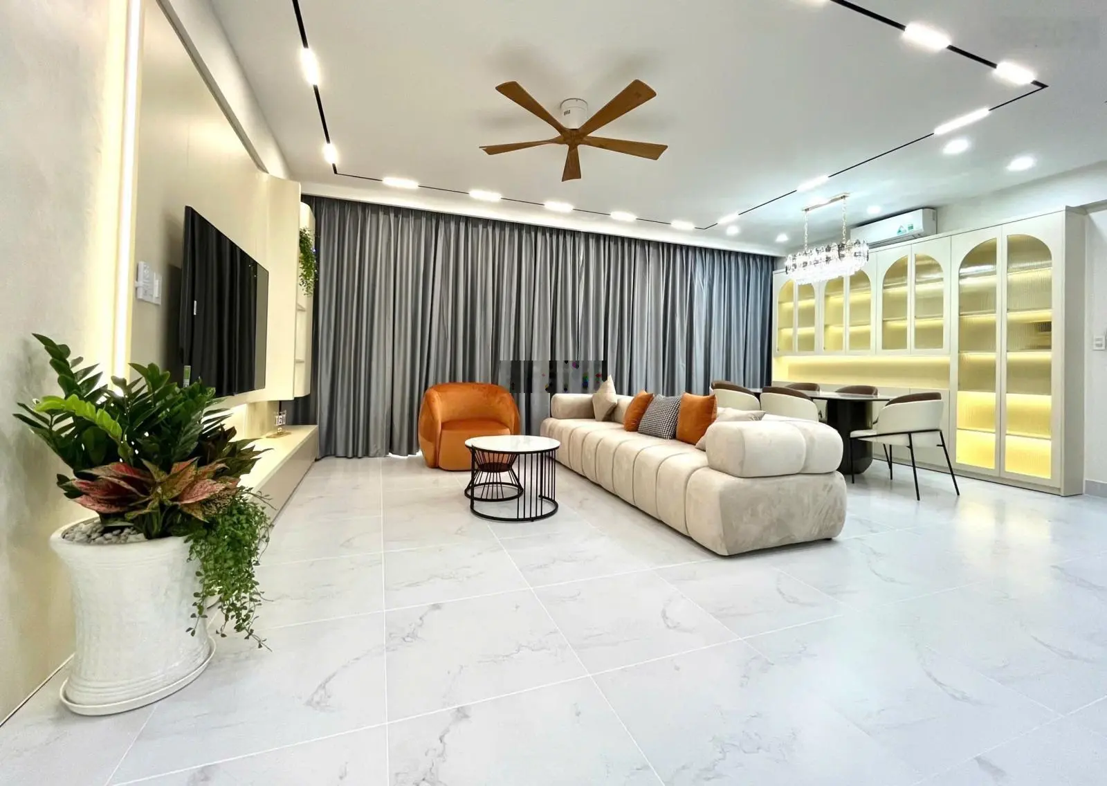 Bán căn hộ 130.1m2 3PN, 2WC nội thất mới đẹp gần trường Đinh Thiện Lý, sổ mới công chứng trong ngày