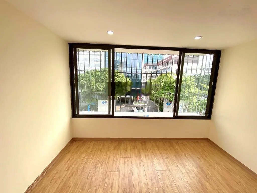 Bán gấp nhà tập thể Phương Mai 23/60m 2,15 tỷ view sân trường đẹp ở luôn