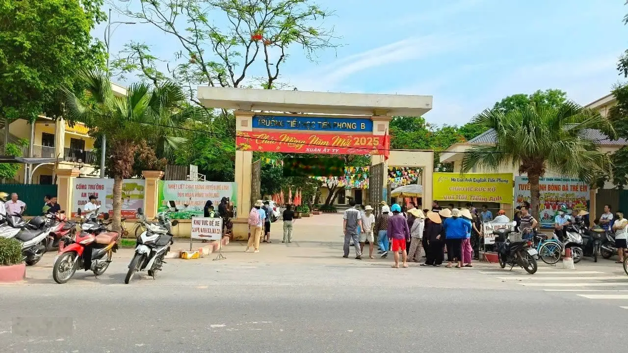 Hiếm khó tìm: Chính chủ bán nhà 2PN, 2 WC mới xây. Ô tô thông. Nhỉnh 3 tỷ