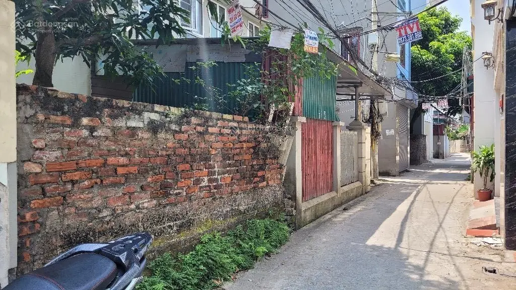 55m2 đất Thạch Bàn - ngõ ô tô thông nối đường Cổ Linh cũng như QL5 - thông số vàng