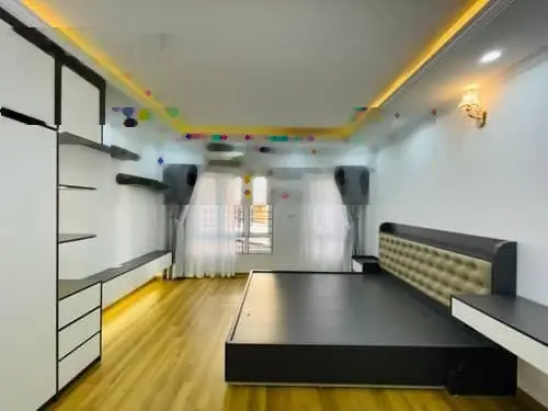 Nhà xây chắc chắn cực đẹp thoáng sáng - ở sướng - nội thất mới tinh - ngõ rộng thoáng