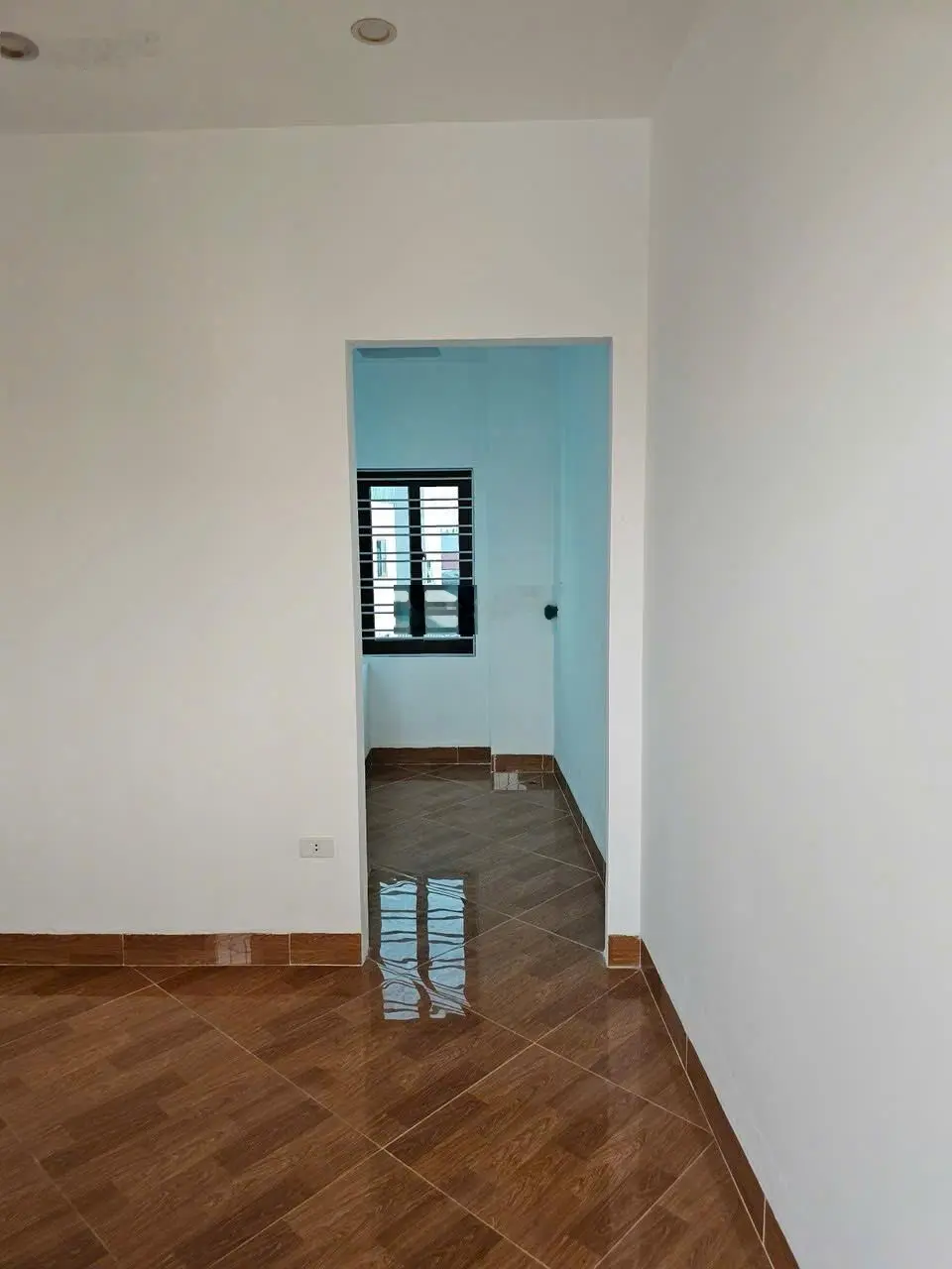 Bán nhà mới đẹp 5 tầng tại đường Đại Mỗ, ô tô đỗ cách nhà 10m nhỉnh 5, x tỷ, cách Aeon Hà Đông 300m