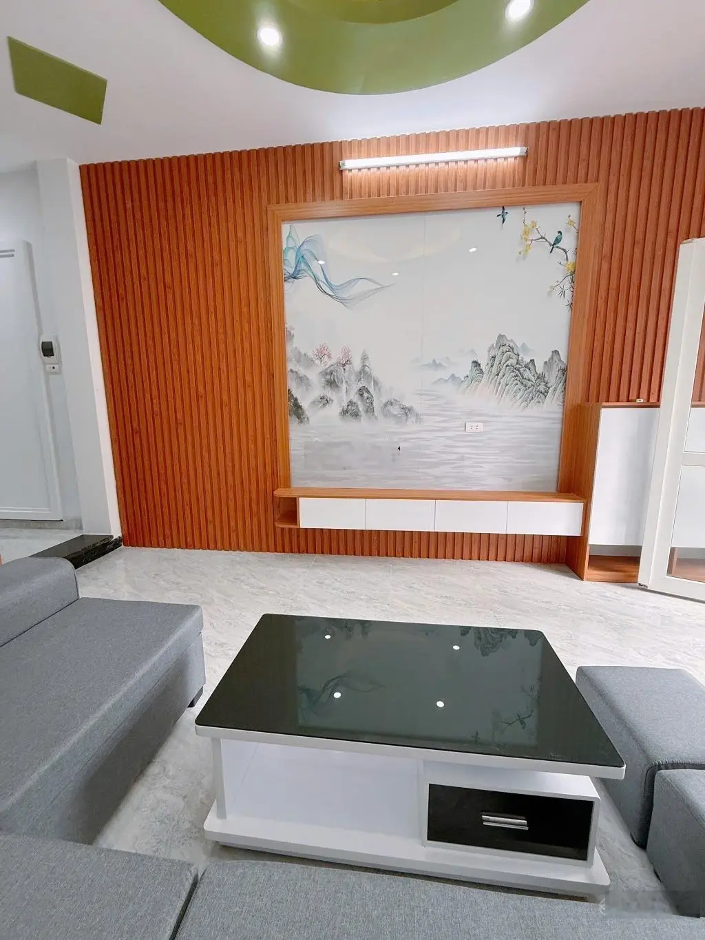 Phú diễn Nhà đẹp ở ngay 43m2 . 5tầng ô tô sát phố 7,59 tỷ
