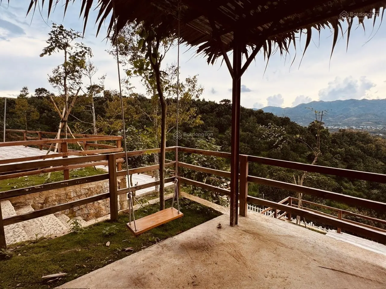 CẦN THANH LÝ GẤP HOMESTAY VIEW SĂN MÂY ĐẸP NHƯ TRANH GẦN BẢO LỘC, LÂM ĐỒNG