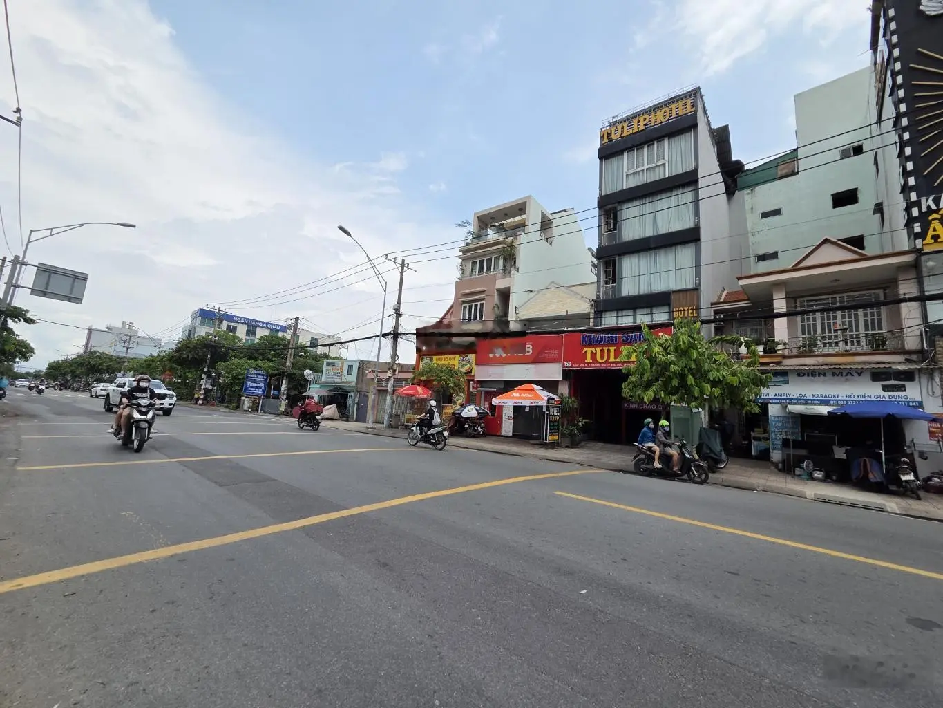 Mặt tiền Đặng Văn Bi, kinh doanh đỉnh 8 tầng, dòng tiền 2,2tỷ/năm, 200m2; 49,9 tỷ