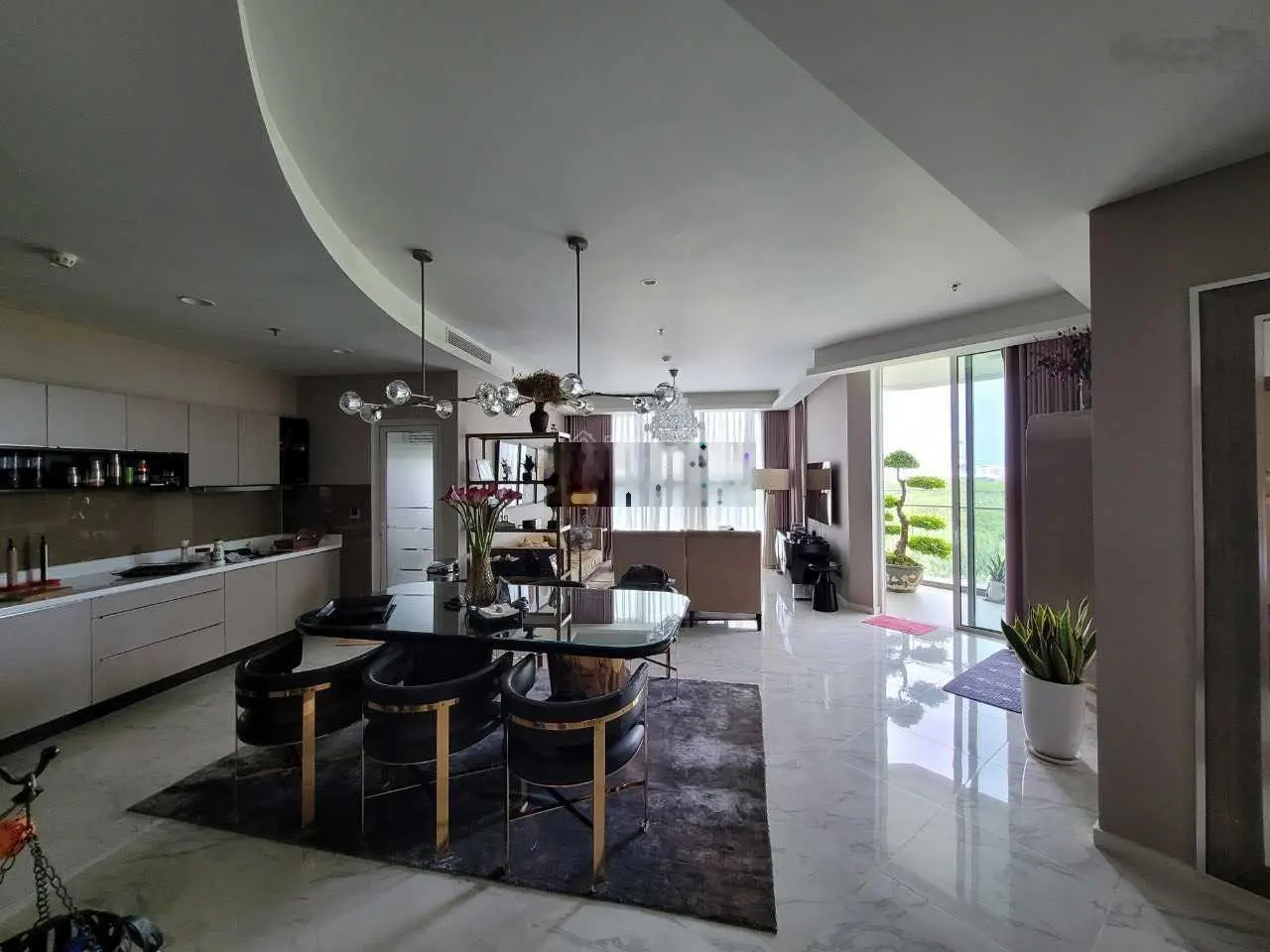BÁN CĂN GÓC SARICA RẺ HƠN CĂN THƯỜNG CHỈ 23,5 TỶ DT 154M2 NHÀ VÀ VIEW ĐẸP