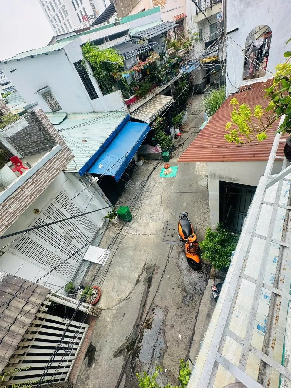 Bán nhà quận tân bình - đường tứ hải - 74m2 - 4 tầng hoàn công - xe hơi đỗ cửa - chỉ hơn 9 tỷ.