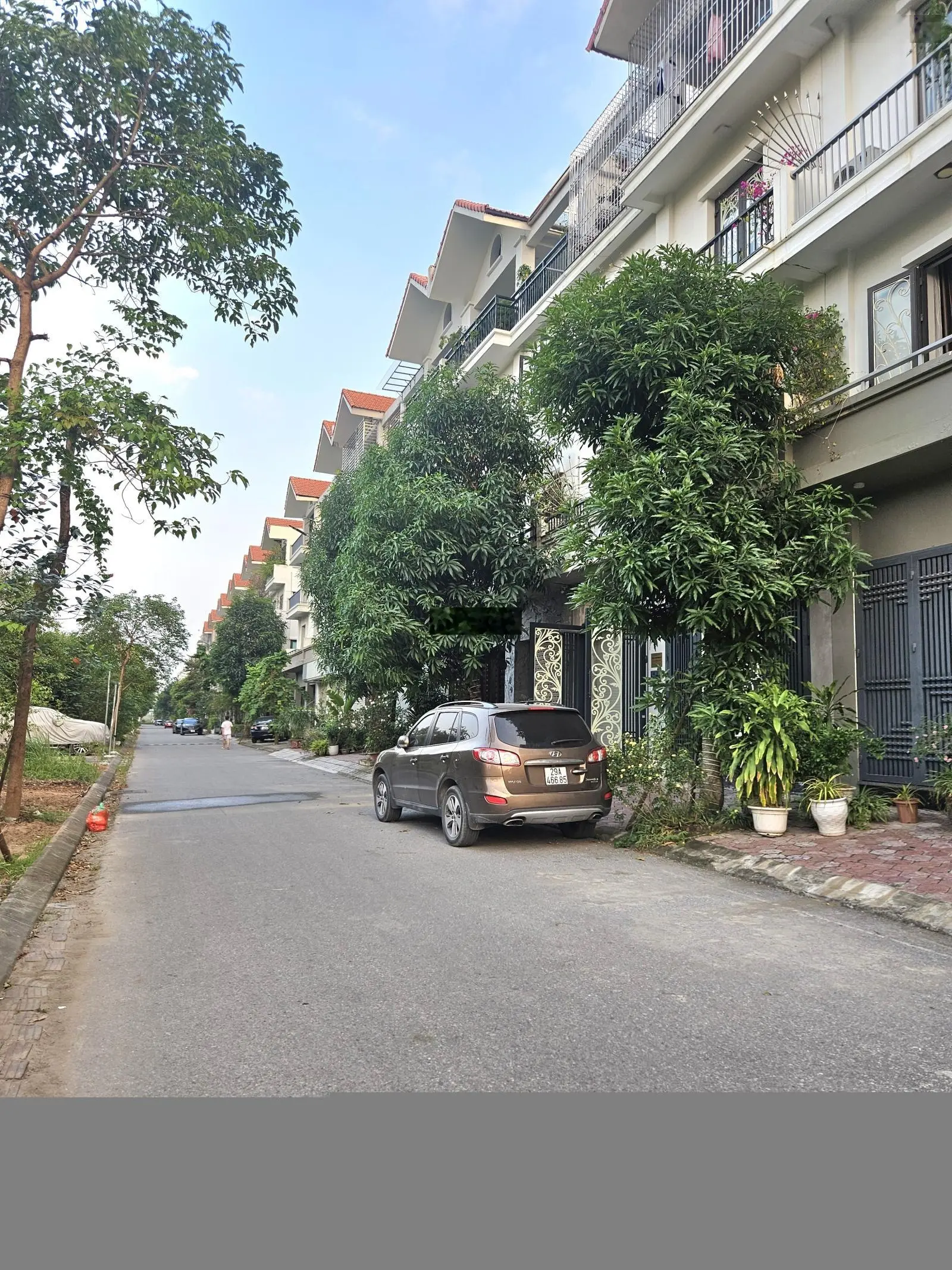 Chính chủ nhờ bán biệt thự liền kề Phú Lương-DT 90m-MT:7,2m,Sổ đổ-Giá tốt nhất thị trường.