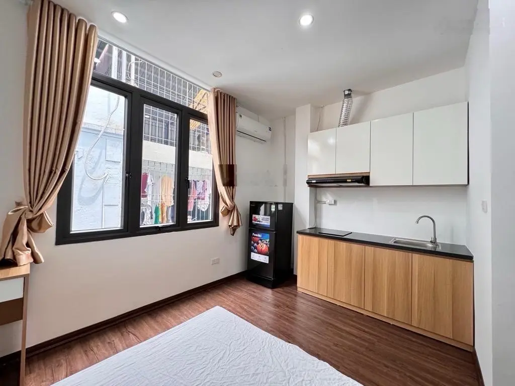 Bán nhà Trương Định - Gần ô tô - Dòng tiền khủng 500tr/năm - Full đồ. Giá: 7,6 tỷ. LH: 0779 548 ***