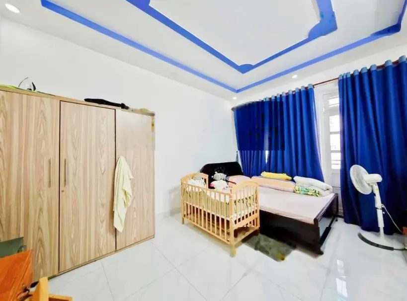 Chính chủ kí bán SHR full thổ cư 1 trệt 1 lửng 1 lầu đường thông thoáng, khu dân cư đồng bộ