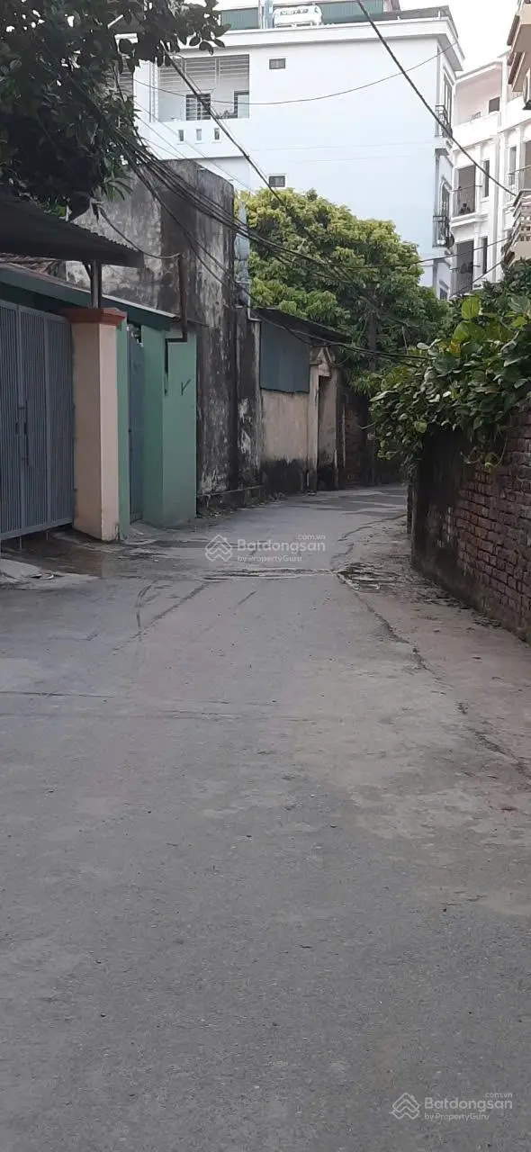 Bán nhà Đại Cát, Nhà Mới tinh đang hoàn thiện, Otô vào nhà, ngõ thông, rộng,