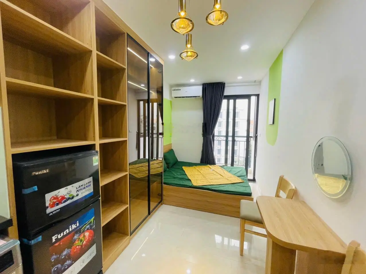 Hàng xóm Royal City! Tòa CHDV mặt phố Cự Lộc, 80m2*8T, 20 phòng KK, đủ PCCC, dòng tiền 6%/năm