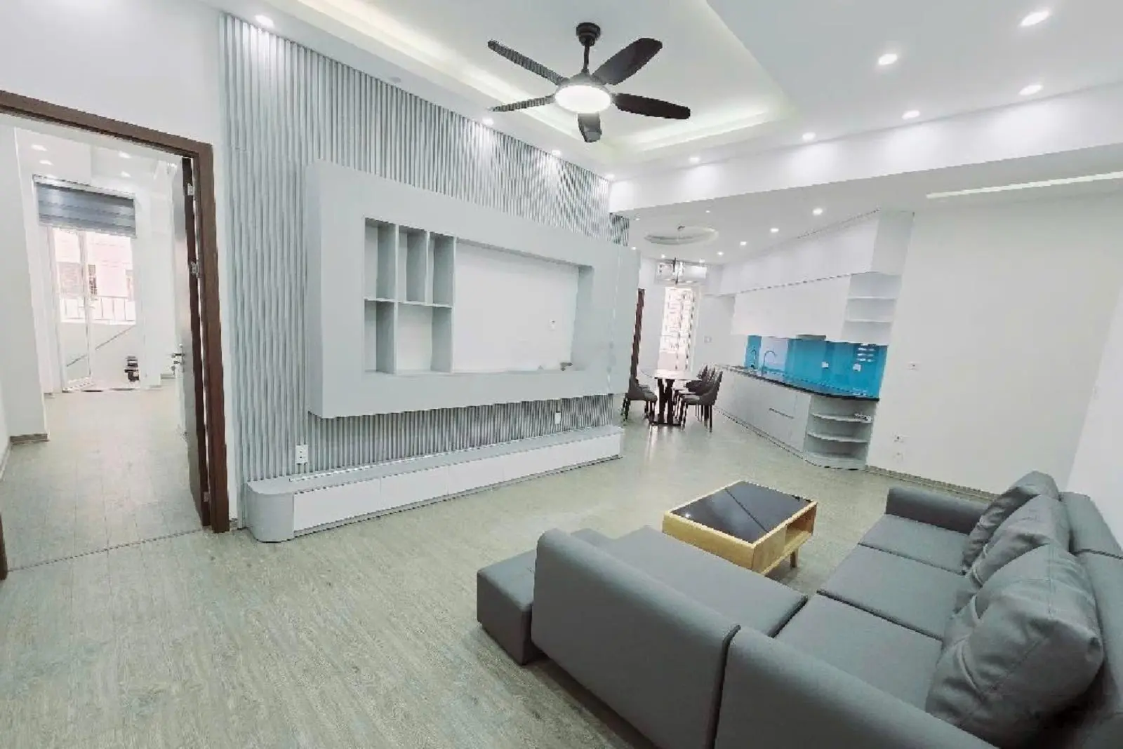Chung cư An sinh , sổ đỏ lâu dài 122m2 , 3 phòng ngủ, căn góc , full nội thất ở ngay , giá 5,5 tỷ ,