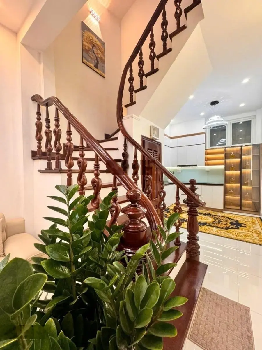 Bán Nhà Quan Hoa. Diện Tích 40m,4 Tầng, Mặt Tiền 3,5m, Giá 9,5tỷ. Full Nội Thất, Thoáng Trước Sau..