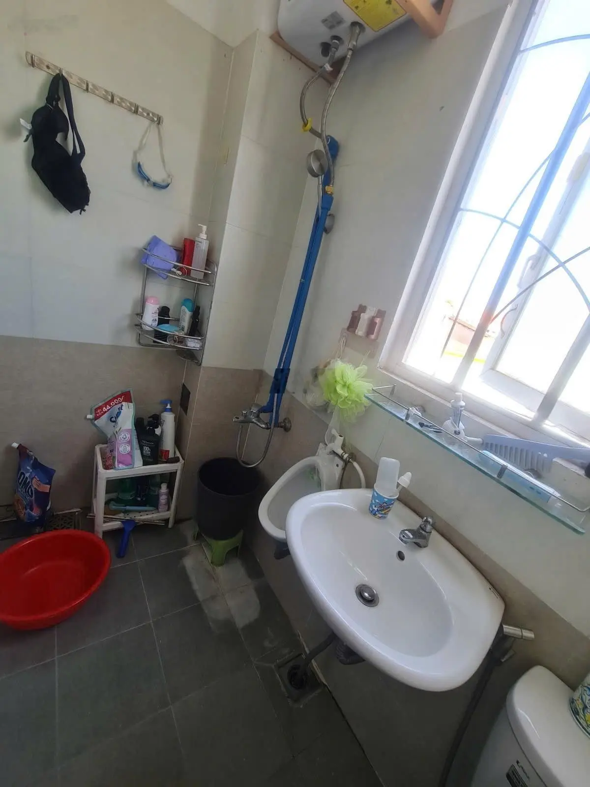 Bán nhà 3 tầng MT đường 18 - Linh Đông DT 82m2 gần Phạm Văn Đồng sẵn phòng cho thuê