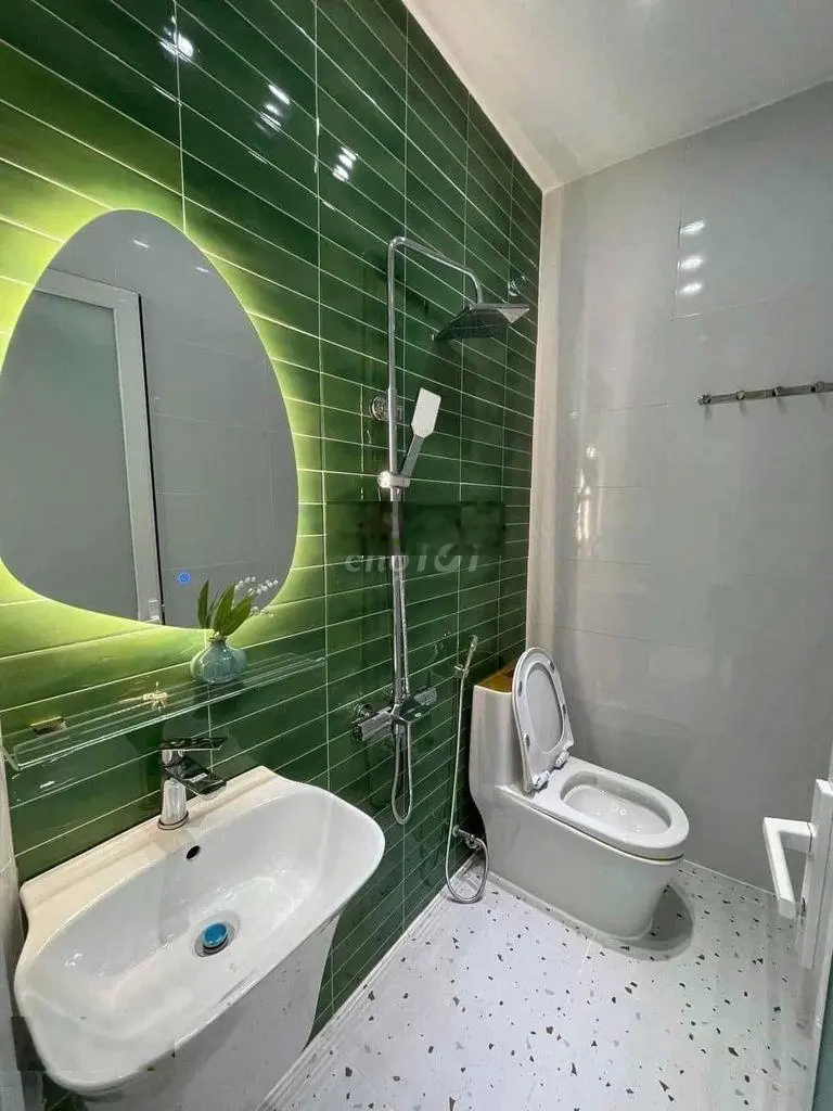 Cô Hoa gởi bán gấp căn Yên Thế, Tân Bình/ 50m2 / Giá chỉ 3 TỶ 100/ SHR - Đầy đủ nội thất