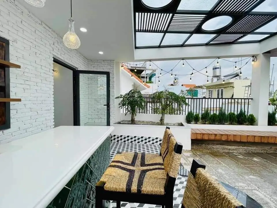 Bán biệt thự 26 tỷ VND tại đường Phạm Văn Đồng, Thủ Đức, Hồ Chí Minh