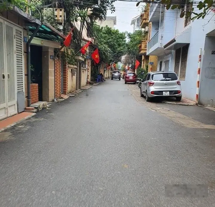 Hiếm Có Khó Tìm-Lê Thanh Nghị 28m2,5 tầng,Gần Ô Tô, Vị Trí Đắc Địa,Ngõ Thông