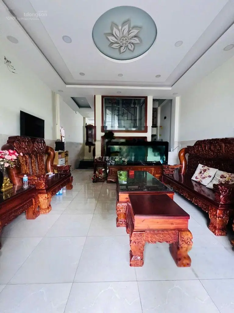 Nhà mặt phố đường Lò Lu, Trường Thạnh, Quận 9, Thủ Đức DT 179 m², chỉ 9,9 tỷ, giá như trong hẻm