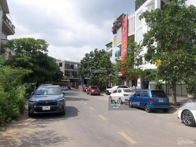 Nhà 3 lầu hướng Đông Nam, ngay Bùi Tá Hán, An Phú, Quận 2, sổ hồng riêng, giá 17 tỷ