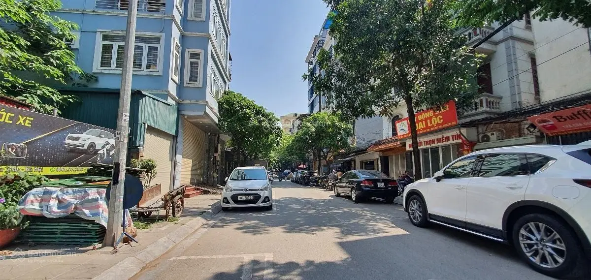 Bán tòa nhà Phố Dương Khuê - Cầu Giấy 117m2. Mặt tiền 9,6m 10 tầng