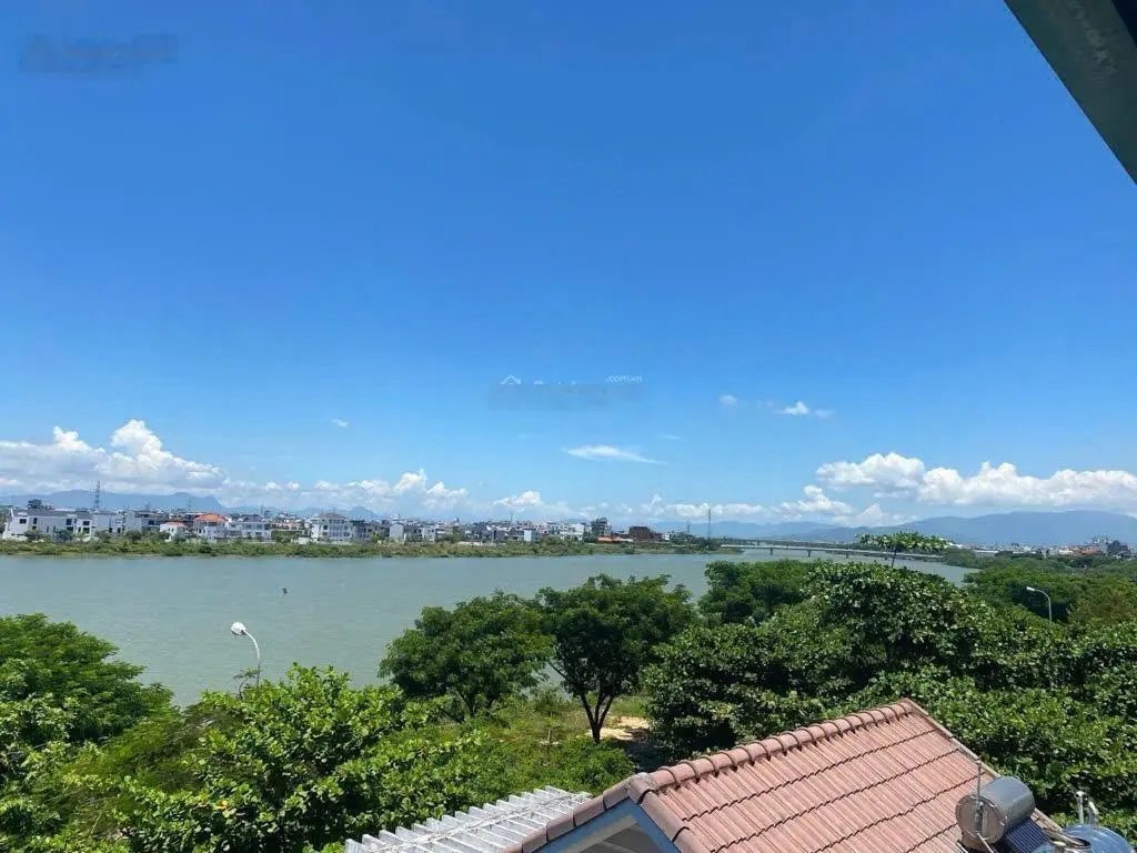 Bán toà nhà doanh thu 60 tr/tháng, view sông Hàn, ngay cạnh Skyline đường Bùi Viện