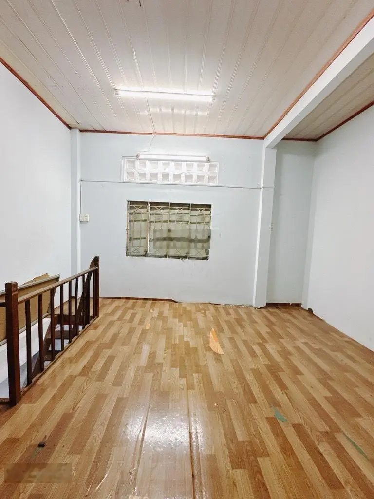 Tôi chủ nhà cần bán căn nhà hẻm 171 Tôn Đản, Phường 15, Quận 4
