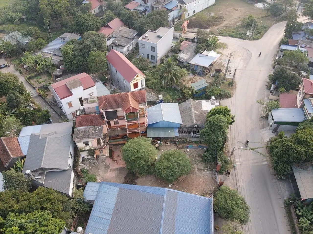 Bán đất làm kho xưởng DT 530m2 thuận tiện làm kho xưởng và một số mặt hàng kinh doanh khác