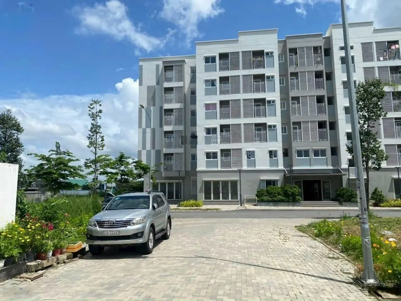 Bán nền góc 2 mặt tiền đường số 1 khu Nam Long