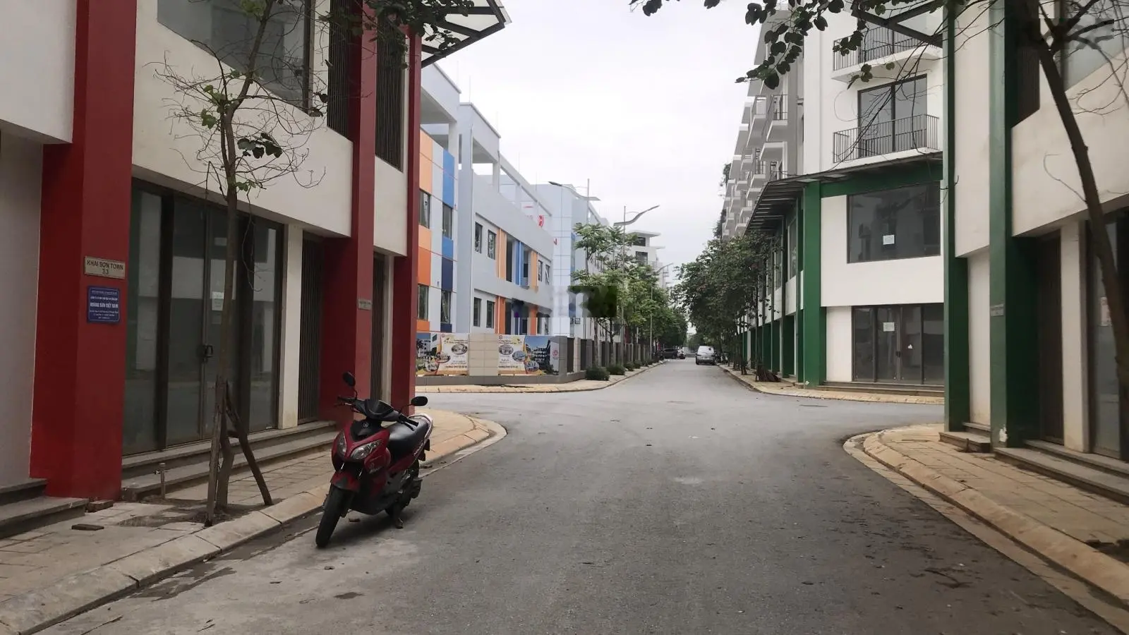 Chính chủ gửi bán căn lkề giá tốt nhất thị trường tại khai sơn city, chỉ 24,3 tỷ, dtich 90m2 mt 6m