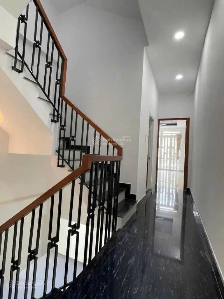 Mặt Tiền Âu Dương Lân , Phường 2 Quận 8 , 3 Tầng , Trục Đường Kinh Doanh