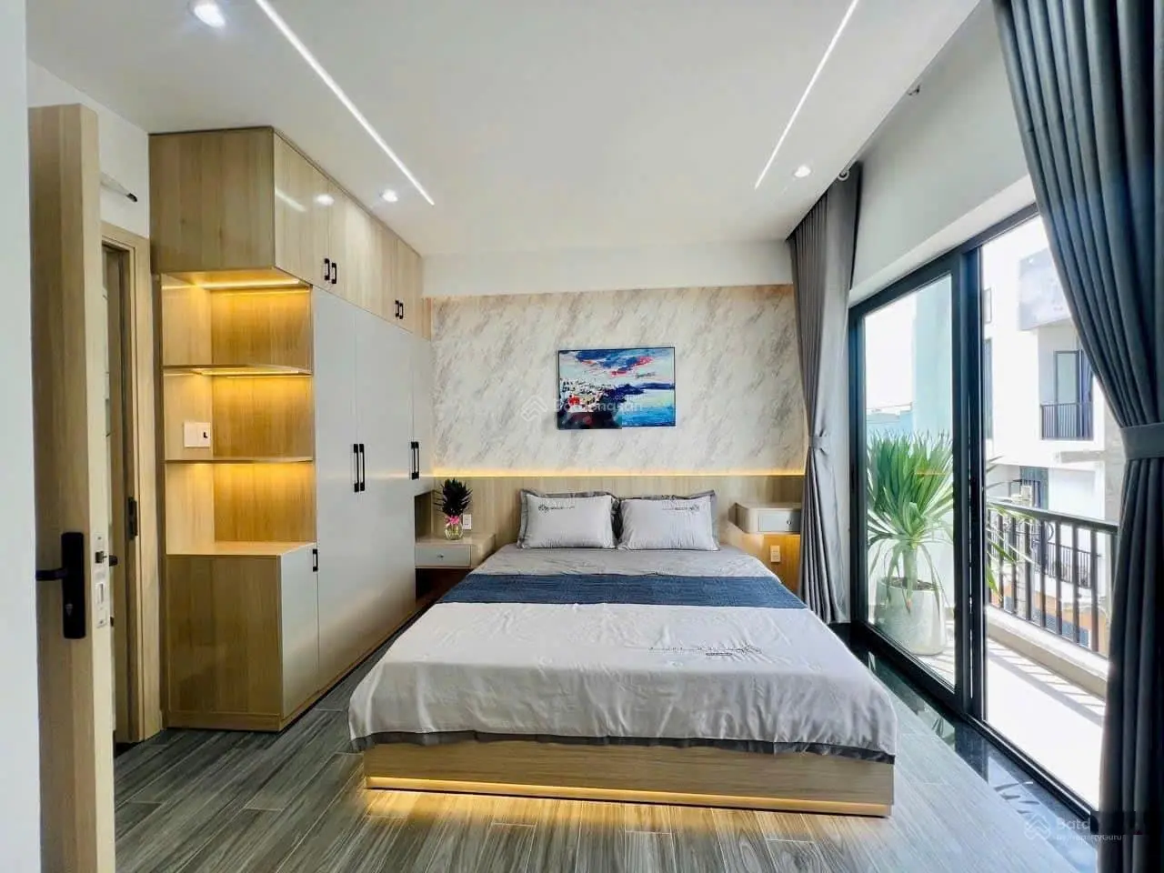 Bán căn nhà 1 lửng 3 lầu sân thượng, ngay cầu an lộc nguyễn oanh (tặng full nội thất)