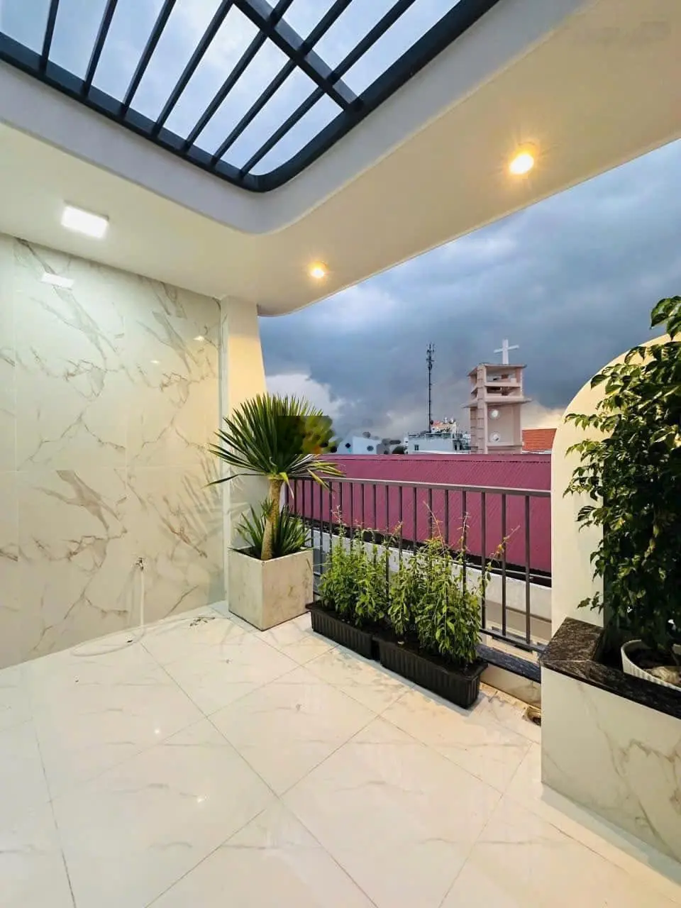 Gấp, bán gấp nhà siêu rẻ đường Thống Nhất, phường 15, Gò Vấp. DT 60m2. 1 trệt, 2 lầu - ST
