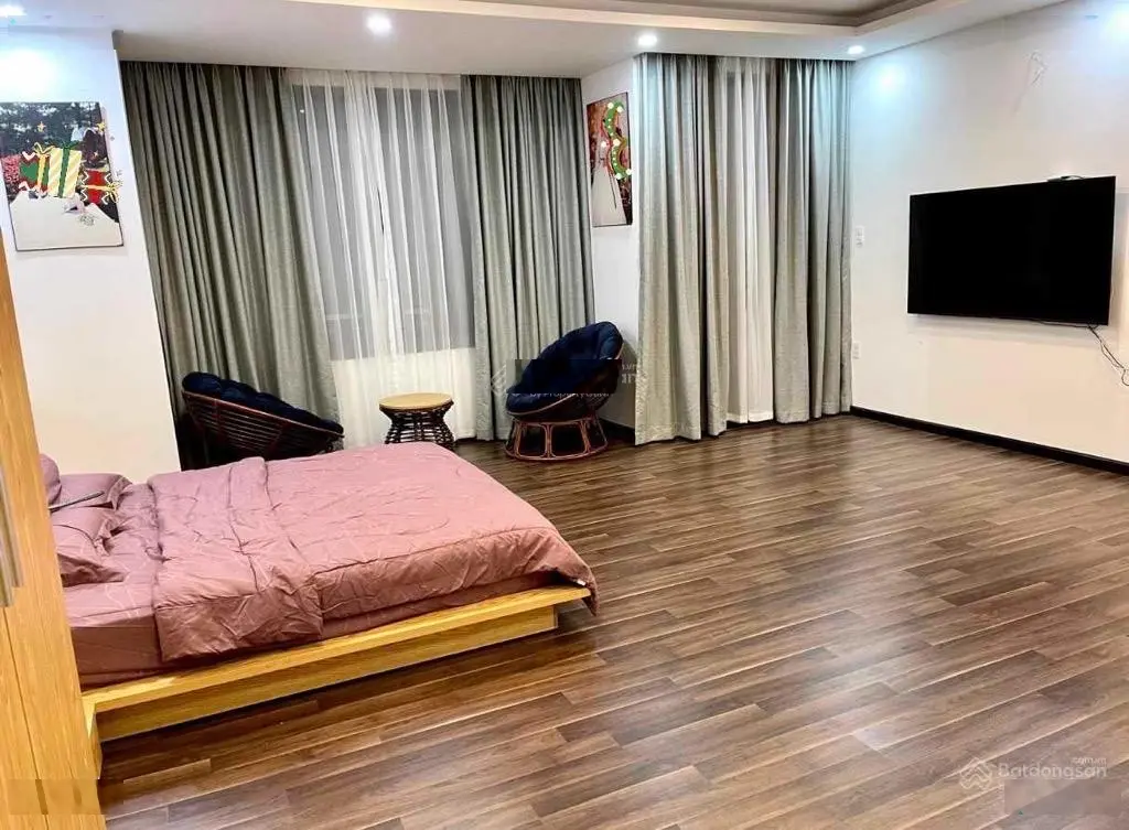 Cần bán biệt thự 4 tầng 120m2 , Phạm Thế Hiển Quận 8 , tặng full nội thất , giá 10,8 tỷ VND
