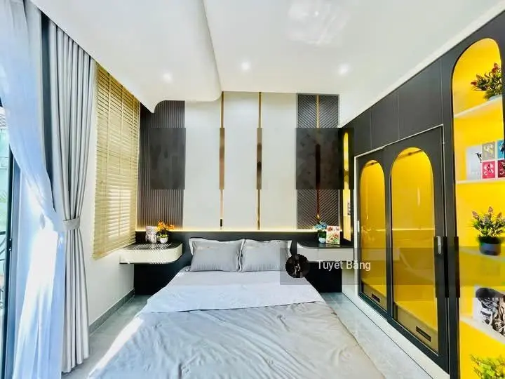 Chỉ nhìn 3tỷ có ngay nhà Đ.Lý Thường Kiệt,P,7,Q.Tân Bình.Cách sân bay Tân Sơn Nhất chỉ 5 phút đi xe