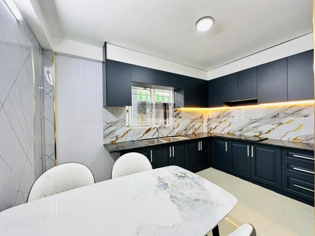 Bán NR tại Thạnh Lộc 29, 4,39 tỷ, 44m2, đẹp, nhiều tiện ích, Q12, HCM
