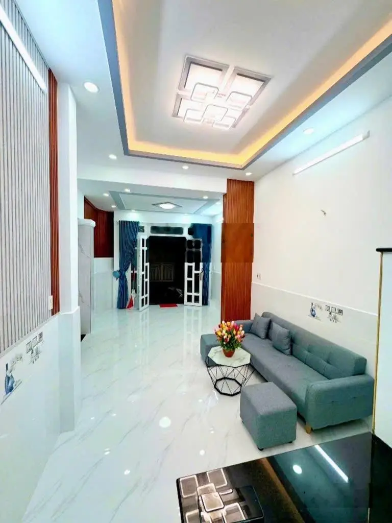 Mặt tiền kinh doanh lô gốc thoáng_ ngay cạnh gò xoài - lê văn quới-nhà 3 tầng 52m2-hẻm xe hơi thông