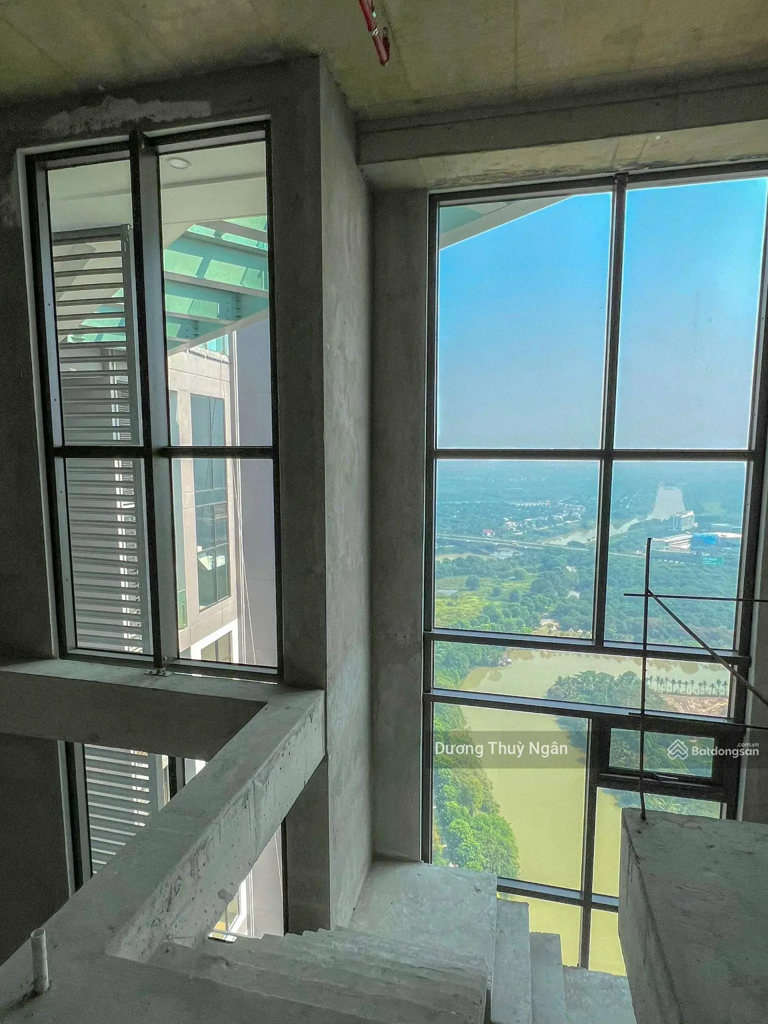 Duplex 3 phòng ngủ view đảo Ecopark giá tốt