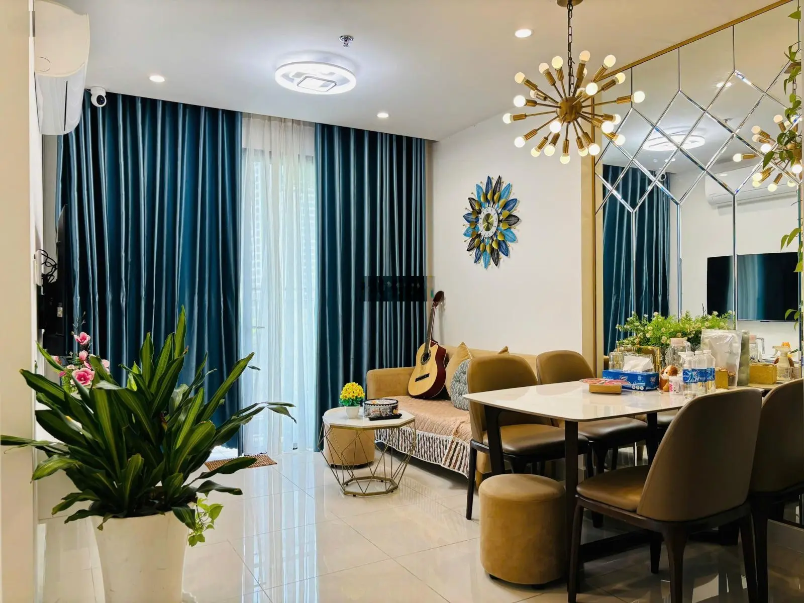 Bán căn 3PN, 81m2 tặng full NT đẹp khu Origami tại Vinhomes Grand Park Quận 9